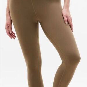 #83 NWT Athleta Ultra High Rise Elation 7/8 Leggings